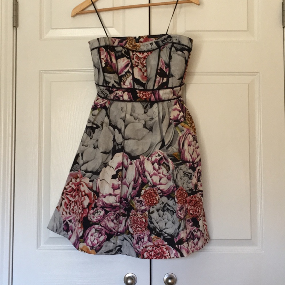 Jessica Simpson strapless cocktail dress
